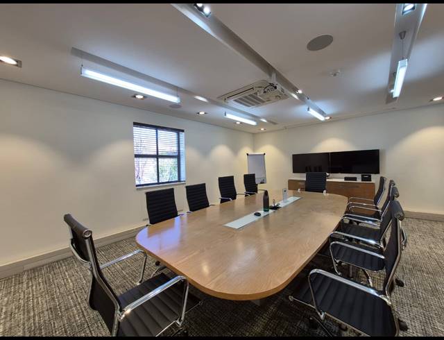 642M² OFFICE TO LET IN ILLOVO